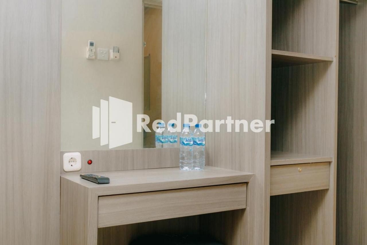 We Stay Residence Redpartner Surabaia Exterior foto